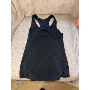 Lululemon black tank top